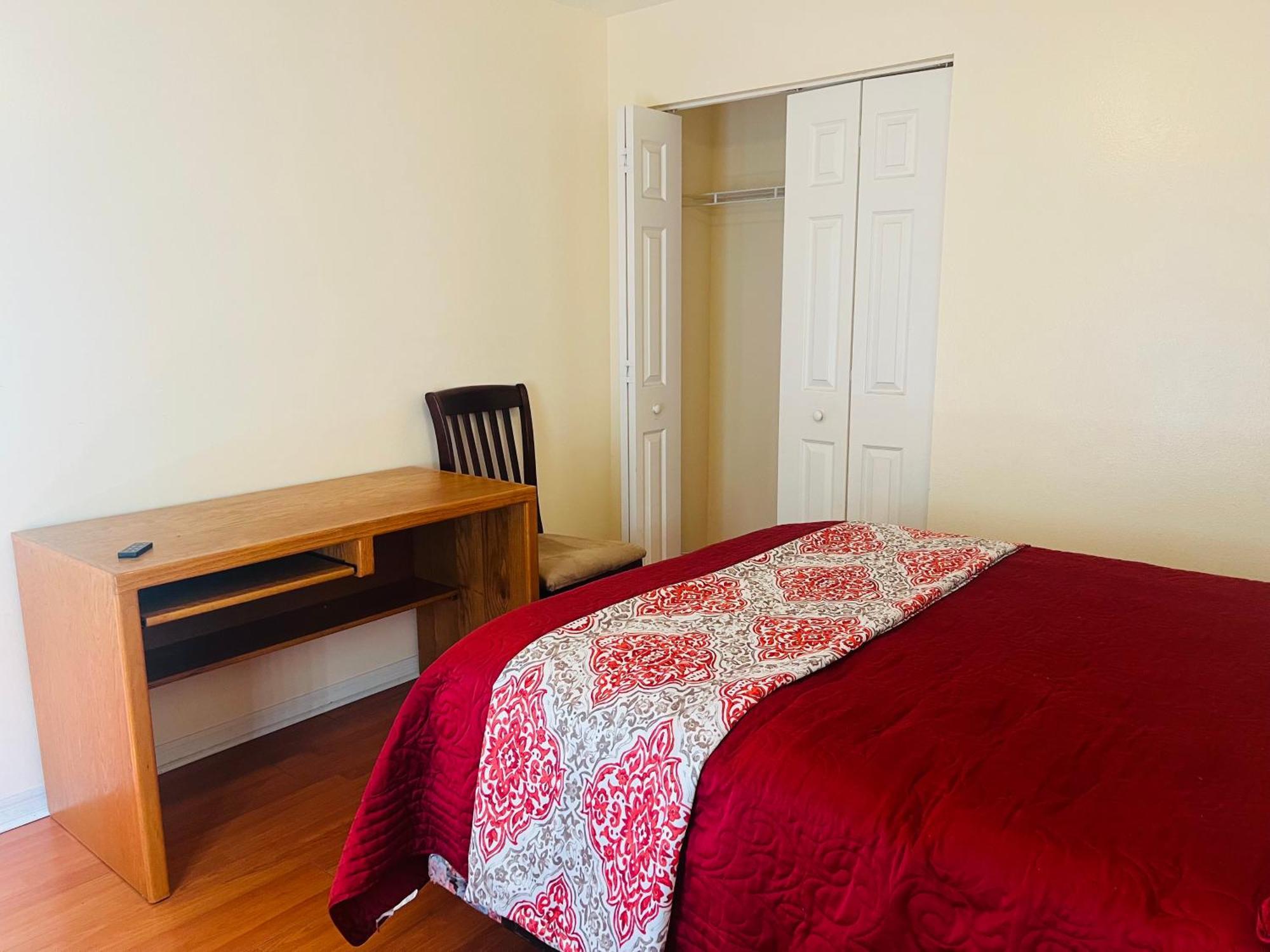 Homestay In Citrus Park And Carollwood, Close To The Airport & Downtown *